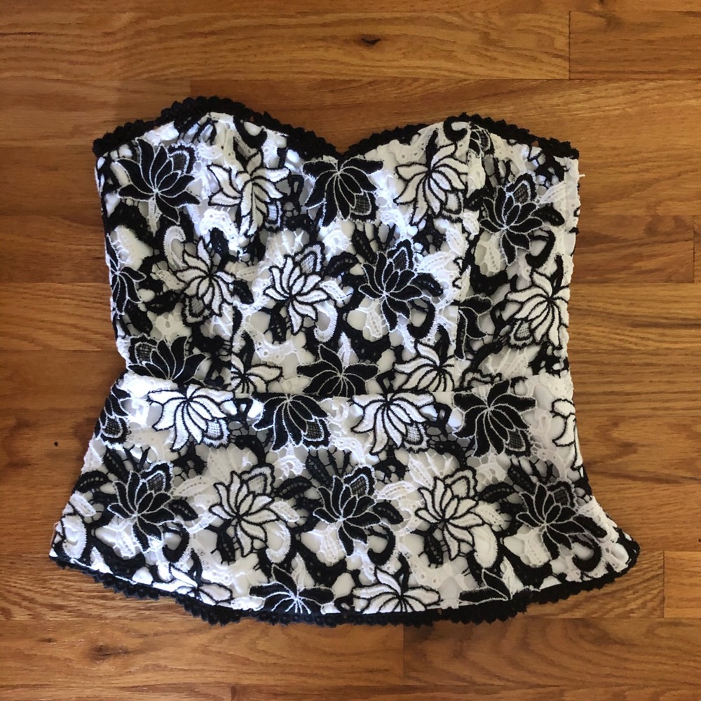 White House Black Market Bustier - Picture 2 of 9